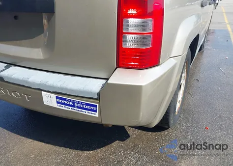 2009 Jeep Patriot Sport из США, поврежденный, VIN 1J4FT28A29D146930